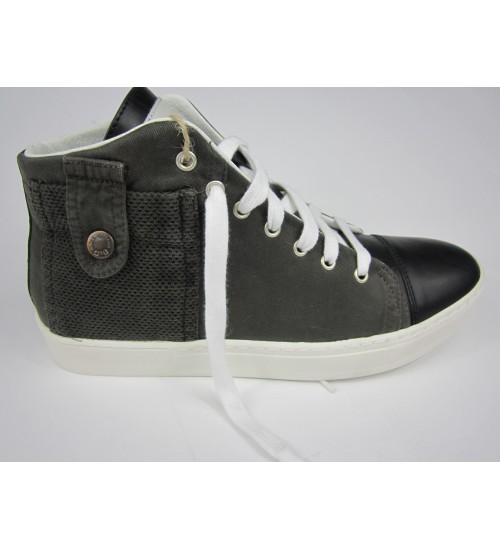 Deluxe handmade sneakers dark grey.